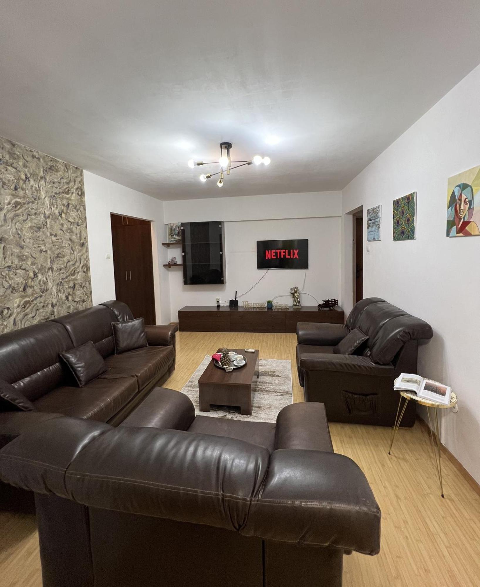 Kiwi Apart-Hotel 1Br Wi-Fi Free - Close To Old Town - Cozy Location - Shorter Or Longer Stay - R&M Boutique ブカレスト エクステリア 写真