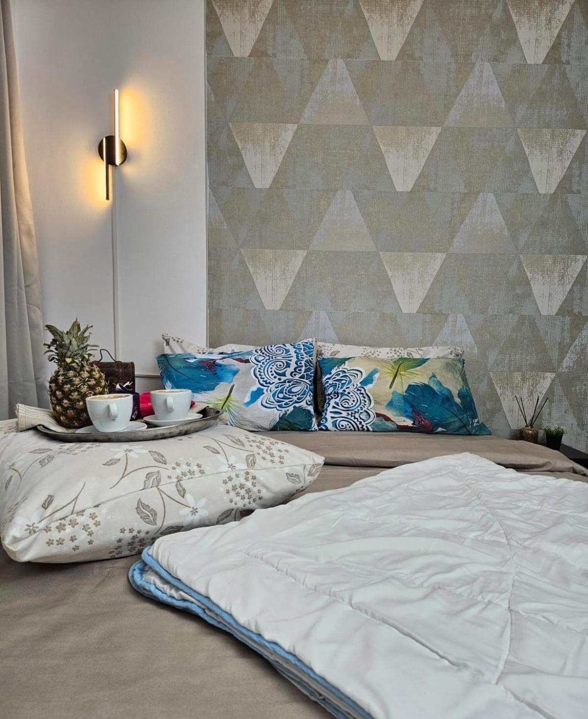 Kiwi Apart-Hotel 1Br Wi-Fi Free - Close To Old Town - Cozy Location - Shorter Or Longer Stay - R&M Boutique ブカレスト エクステリア 写真